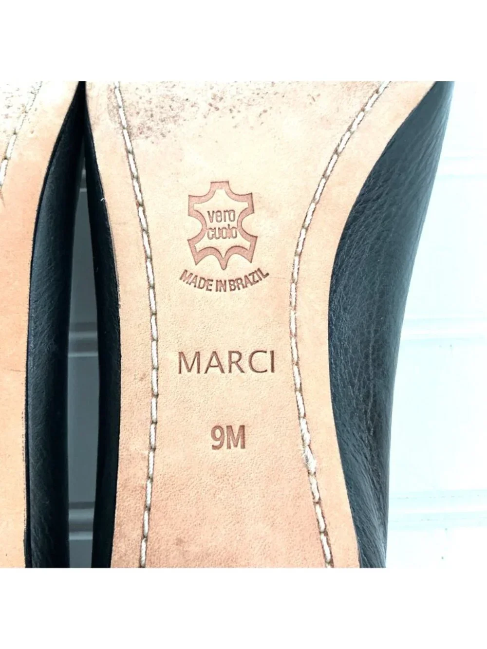 Brighton Marci Medallion Leather Kitten Herl Pumps Womens 9M Black Bench Made In
